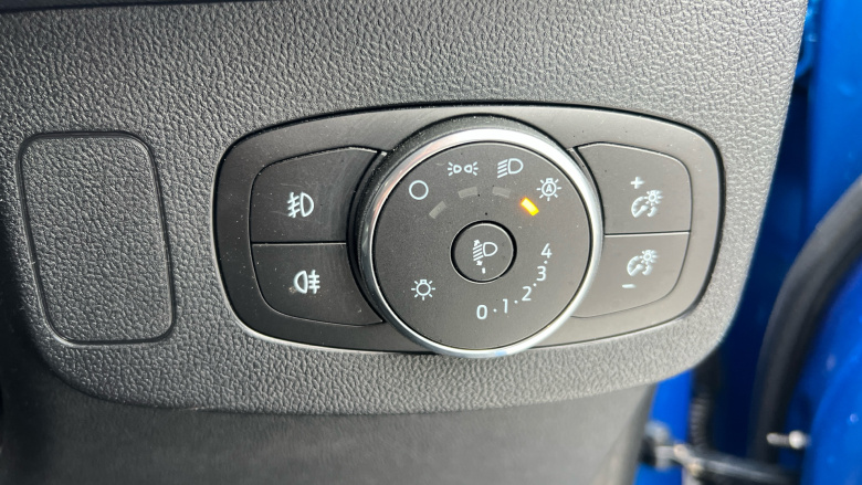 Ford Puma 1.0 EcoBoost Hybrid mHEV Titanium 5dr Petrol Hatchback